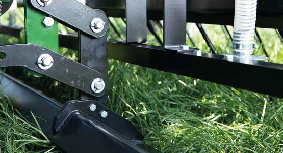 Heavy-duty levelling bar